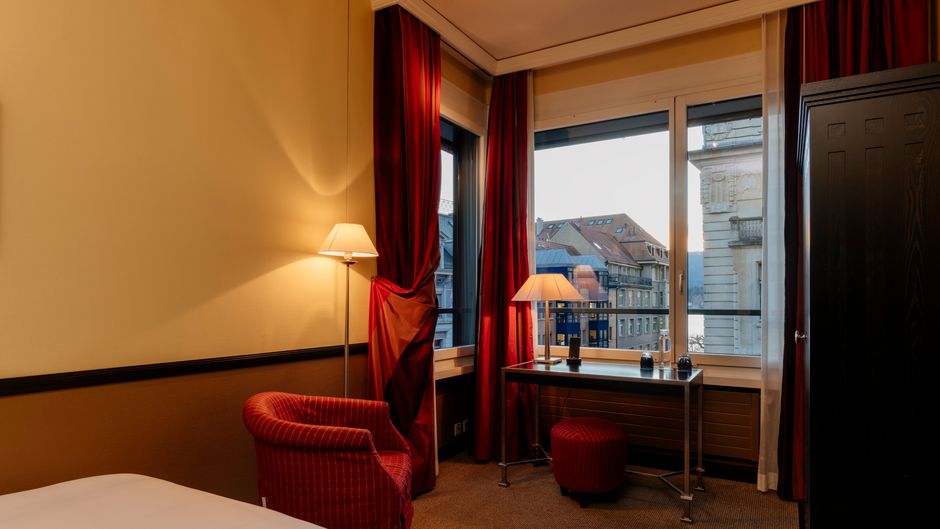 Hotel Opera Zurich Exterior