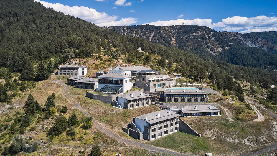 Grand Forest Hotel Metsovo Exterior