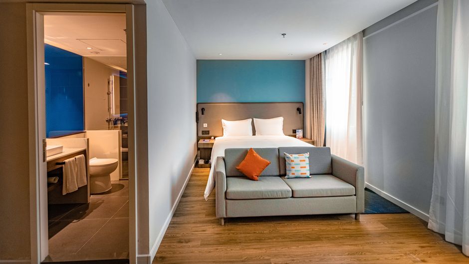 Holiday Inn Express Shantou City Center Room
