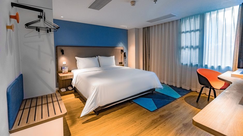 Holiday Inn Express Shantou City Center Room