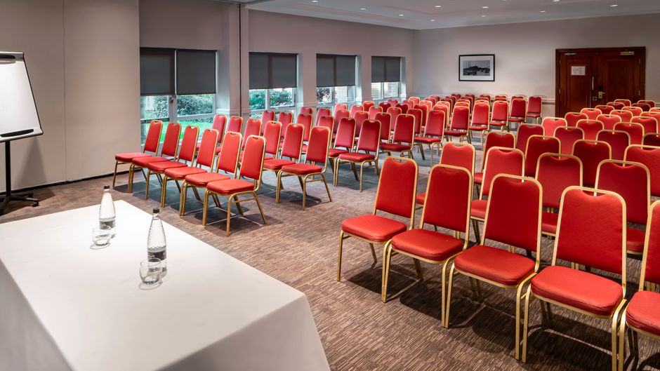 Holiday Inn Hull Marina Meeting
