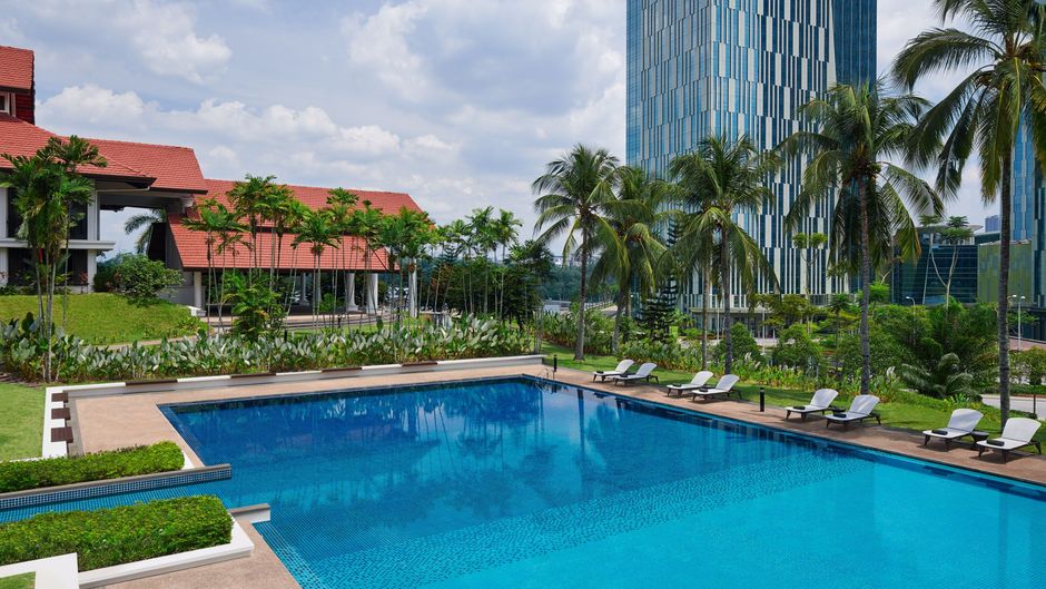 Palm Garden Hotel, Tribute Portfolio Recreation