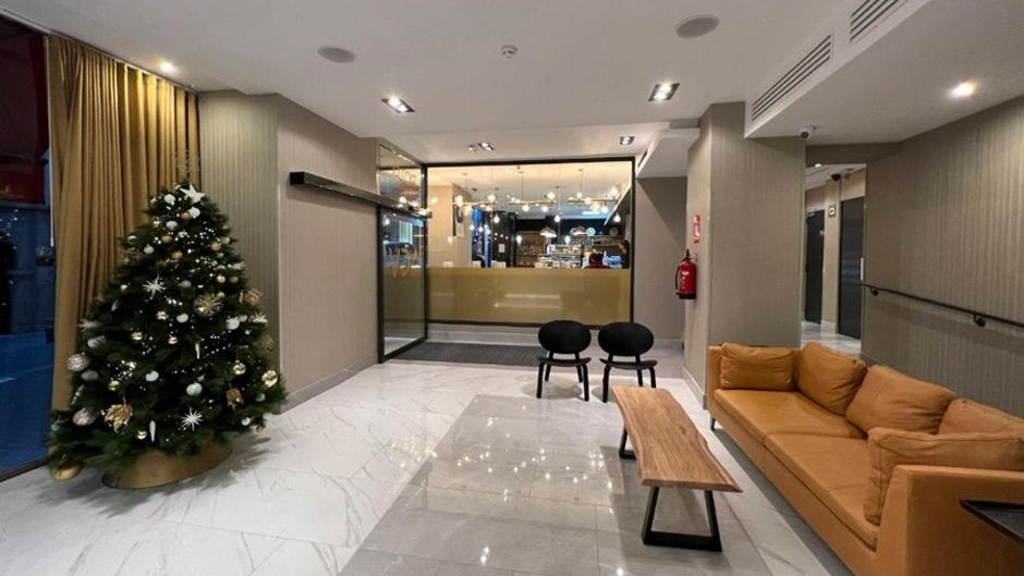 Avenida Gran Via Lobby