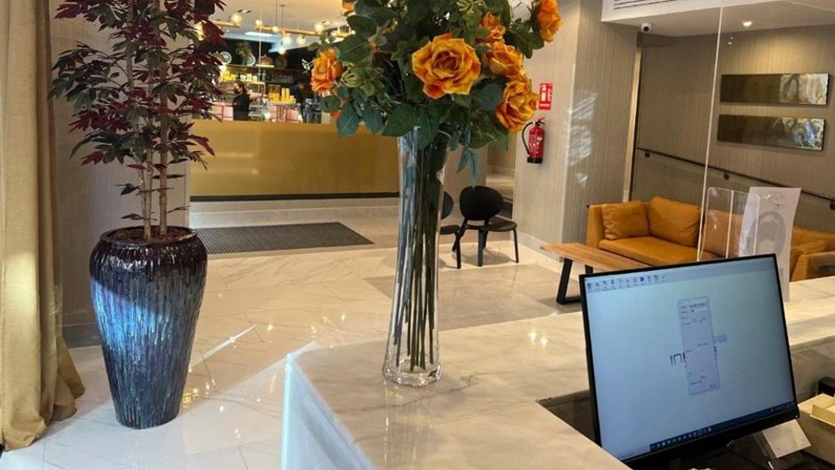 Avenida Gran Via Lobby