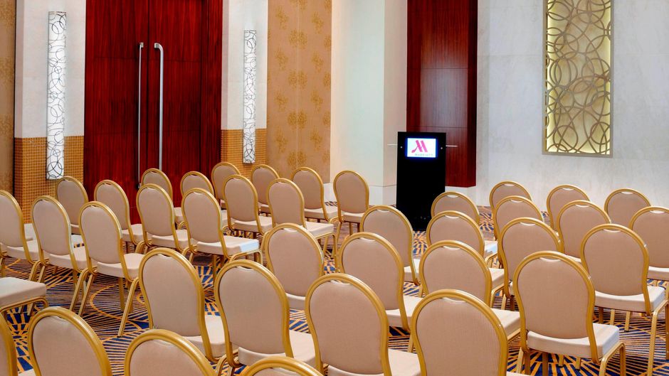 Marriott Hotel Al Jaddaf, Dubai Meeting