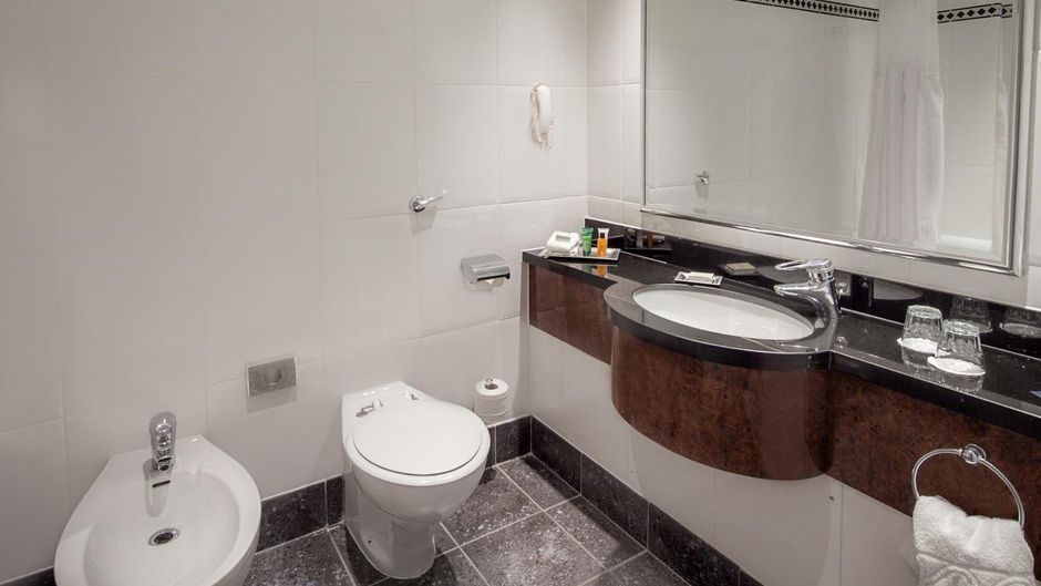 Grosvenor Glasgow Hotel Room