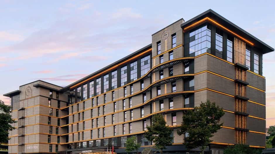 Sheraton Istanbul City Center Exterior