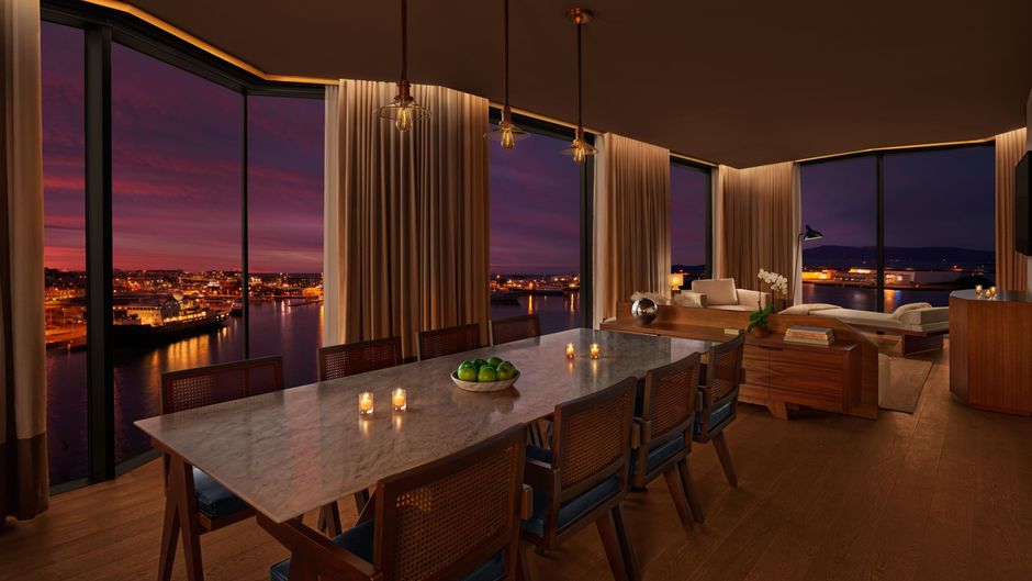 The Reykjavik EDITION Suite