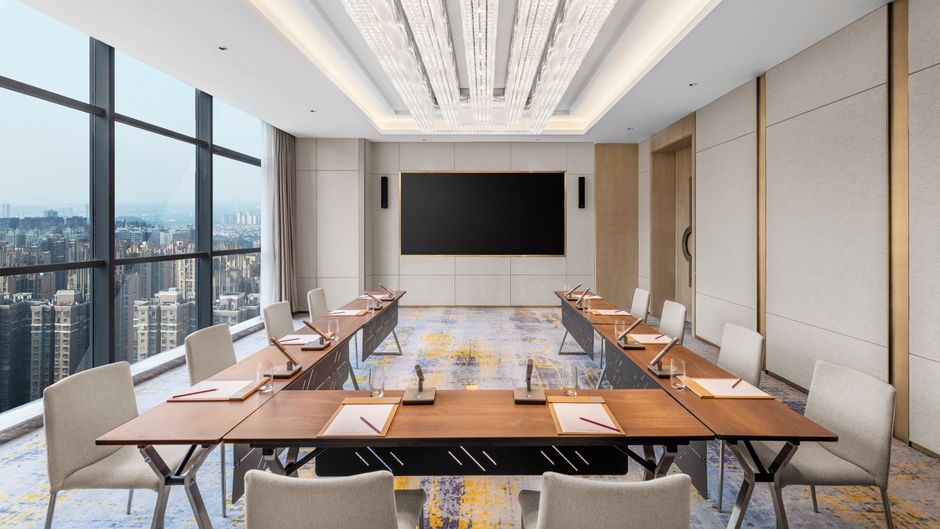 Crowne Plaza Development Zone Meeting