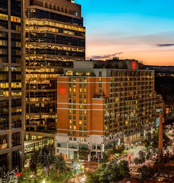 Sheraton Suites Calgary Eau Claire