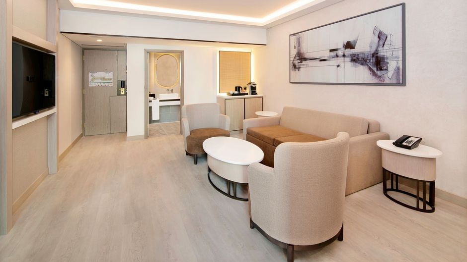 Sheraton Abu Dhabi Hotel & Resort Suite