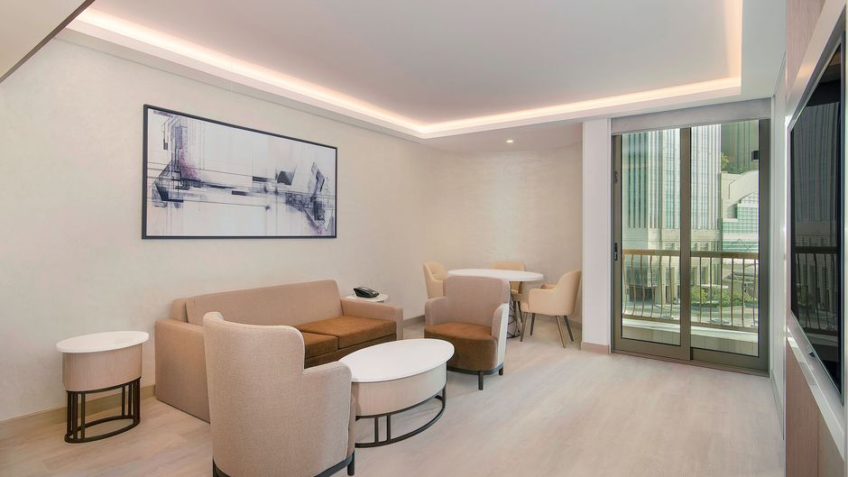 Sheraton Abu Dhabi Hotel & Resort Suite