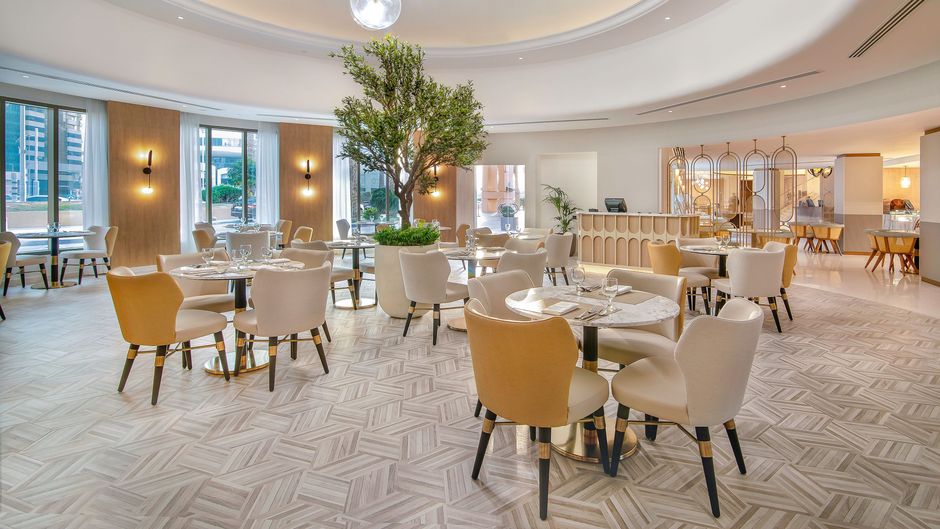 Sheraton Abu Dhabi Hotel & Resort Restaurant