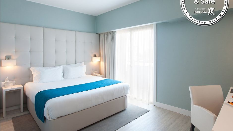Lutecia Smart Design Hotel Room