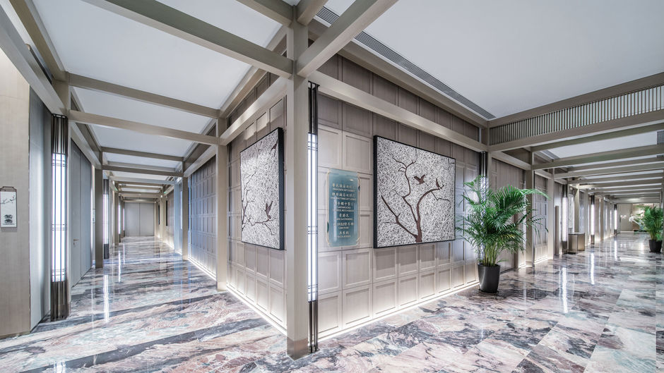 HUALUXE Chanba Lobby