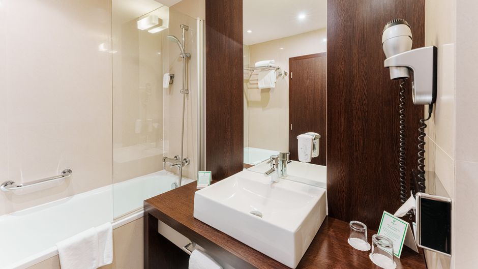 Holiday Inn Zilina Room