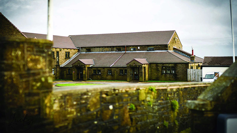 Pennine Manor Hotel Exterior