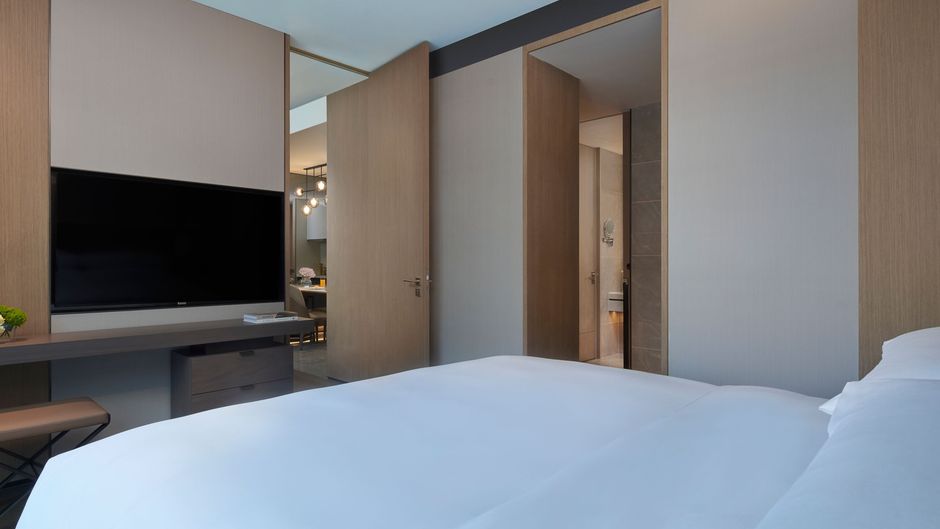 The Meixi Lake, Marriott Exec Apartments Room