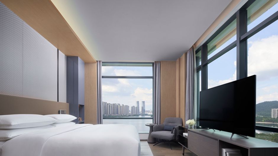 The Meixi Lake, Marriott Exec Apartments Room