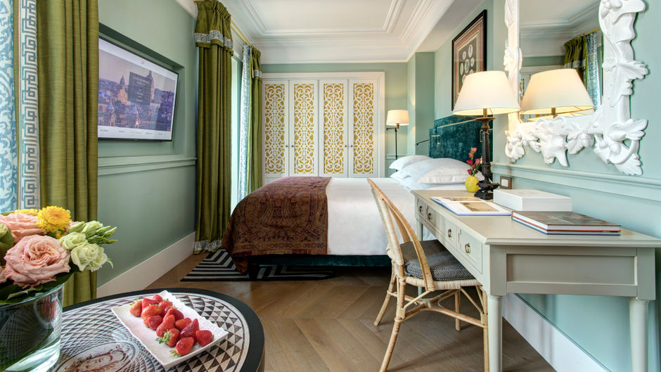 Hotel de La Ville Room