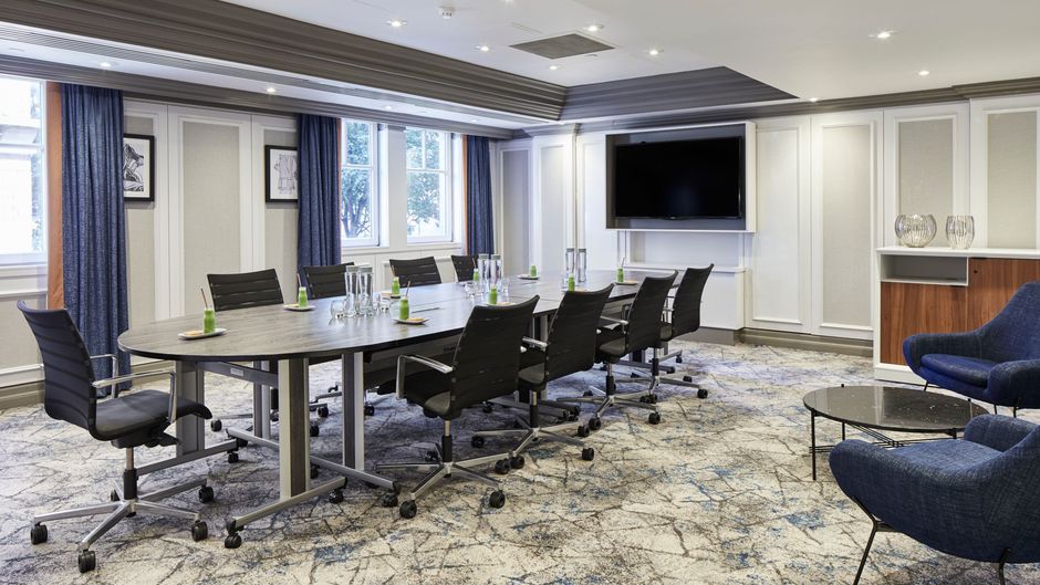 Leeds Marriott Hotel Meeting