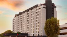 Marriott Riverside at Convention Center