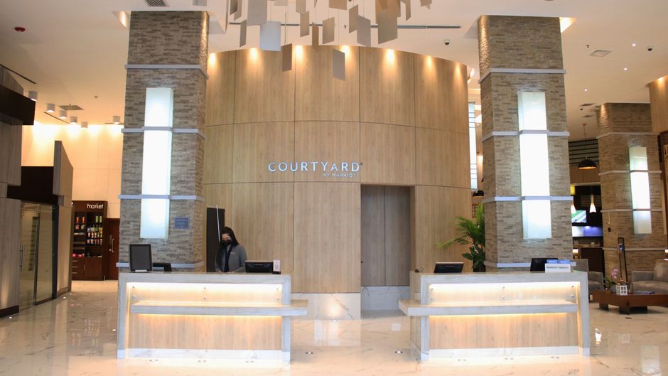 Courtyard by Marriott Guayaquil Lobby