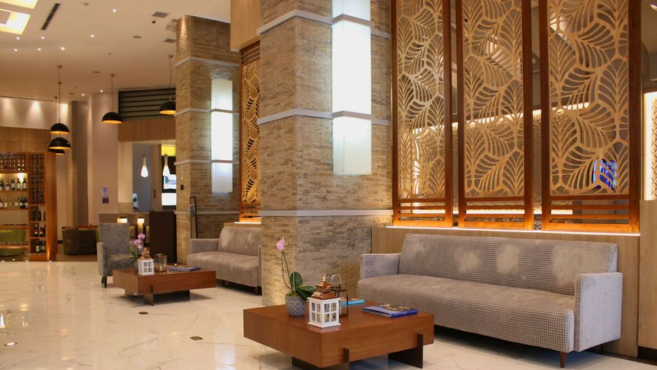Courtyard by Marriott Guayaquil Lobby
