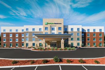 Holiday Inn Express/Suites Yosemite Area