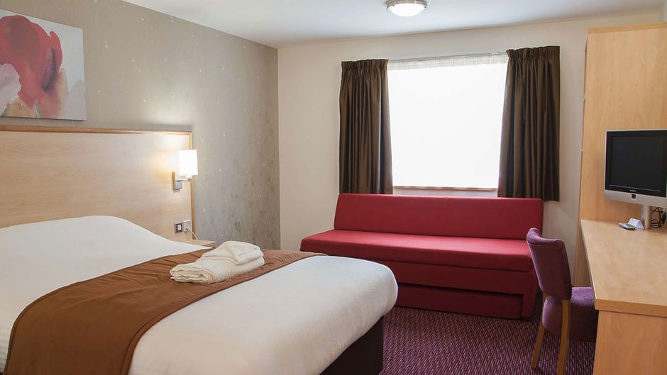 Meadow Farm Marstons Inns Room