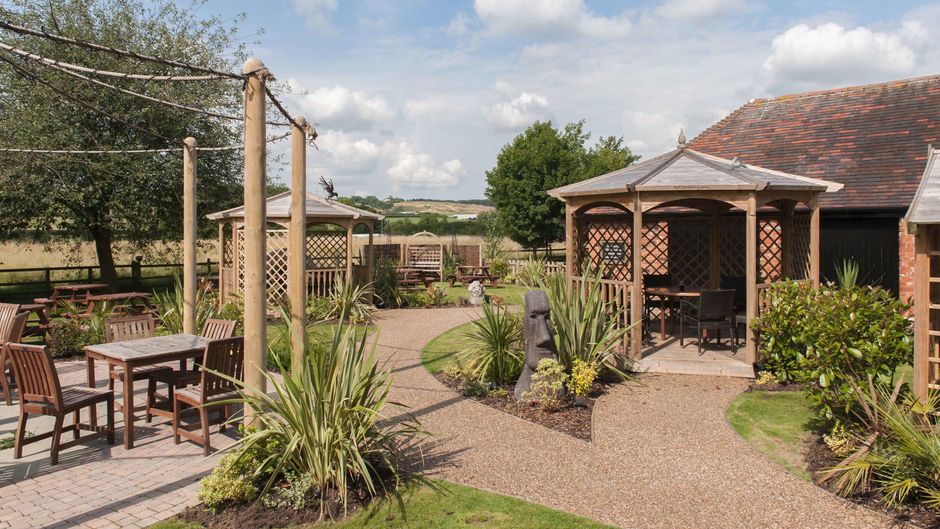 Meadow Farm Marstons Inns Exterior