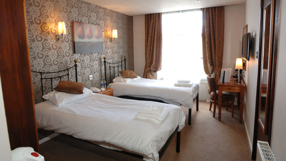 White Hart Marstons Inns Room