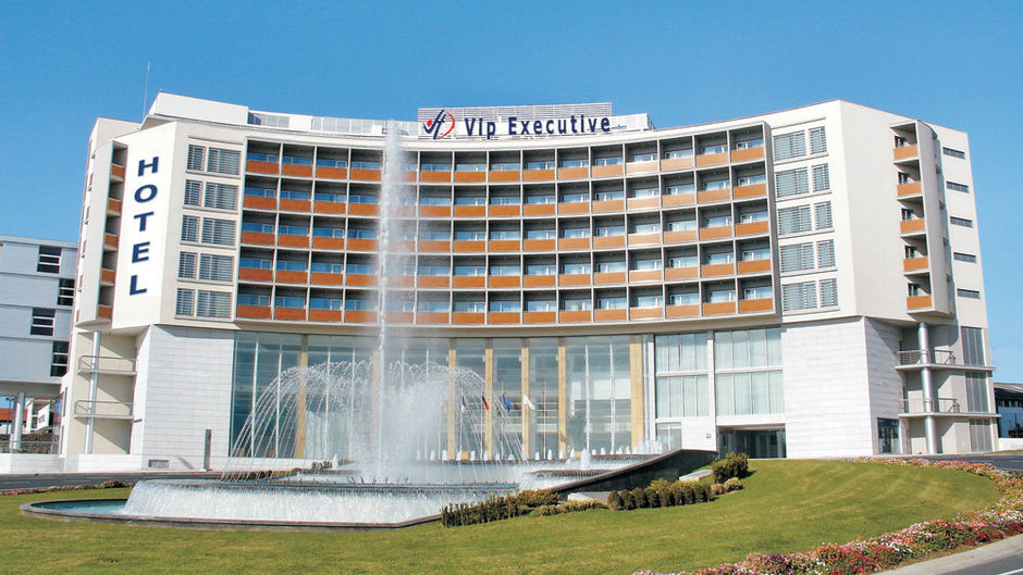 VIP Executive Azores Hotel Exterior