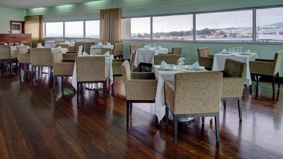VIP Executive Azores Hotel Restaurant