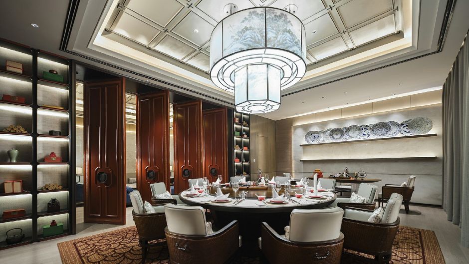 HUALUXE Nanjing Yangtze River Restaurant