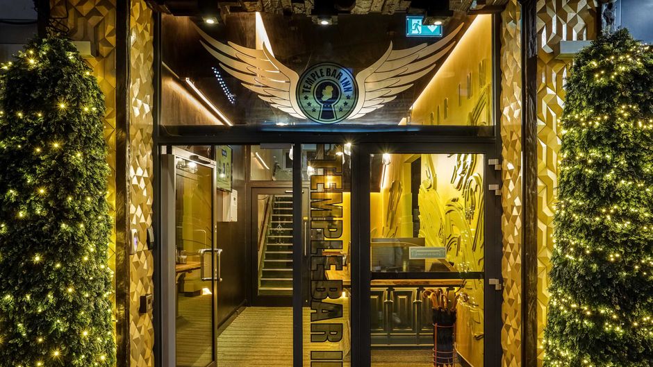 Temple Bar Inn Exterior
