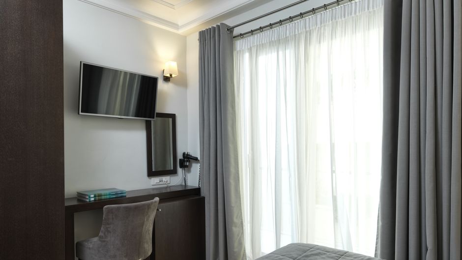 Acropolis Hill Hotel Room
