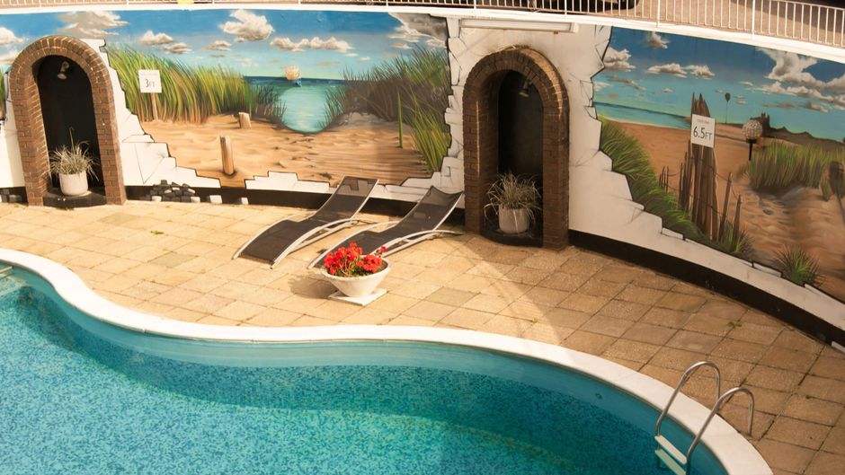 Ocean Beach Hotel and Spa Pool