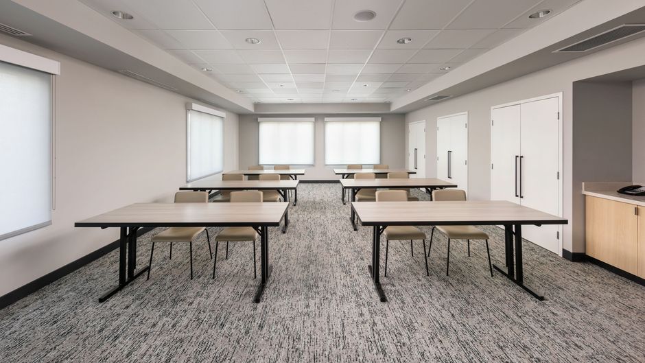 TownePlace Suites West Kelowna Meeting