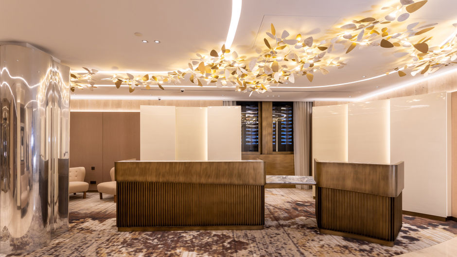InterContinental Paris Avenue Marceau Lobby