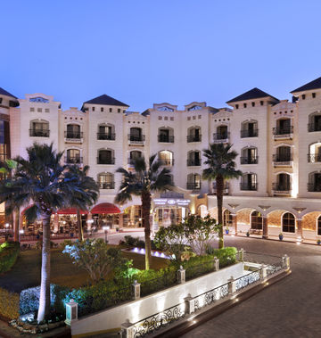 Crowne Plaza Al Waha
