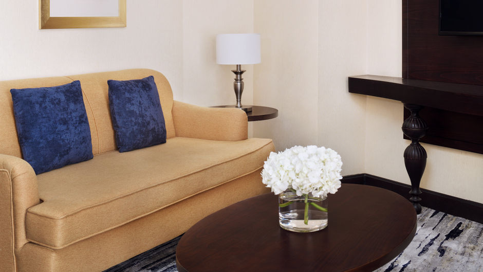 Crowne Plaza Al Waha Suite