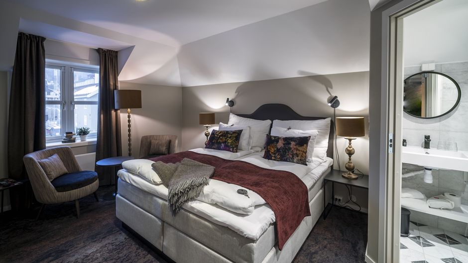 Aksjemollen Hotel Room