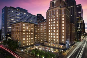 SpringHill Suites Houston Downtown