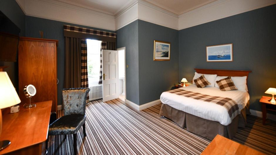Savoy Park Hotel Room