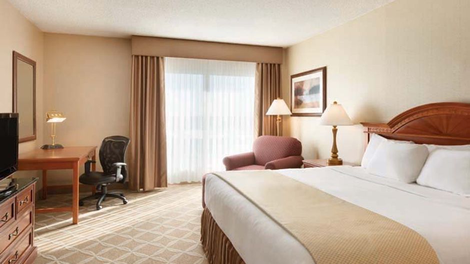 Border Inn & Suites Room
