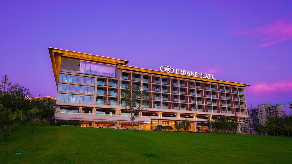 Crowne Plaza Zunhua Hot Spring Exterior