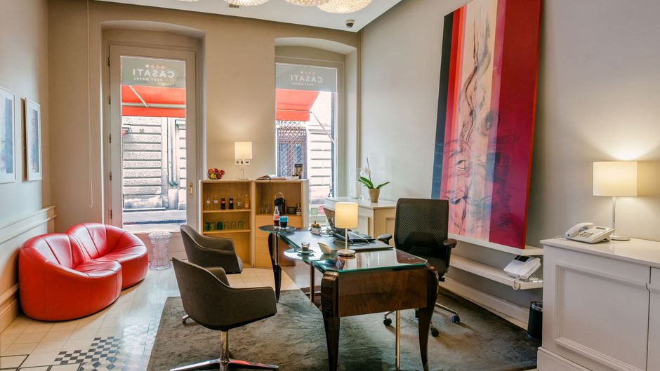 Casati Budapest Hotel Lobby