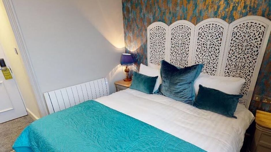 Christopher Hotel Room