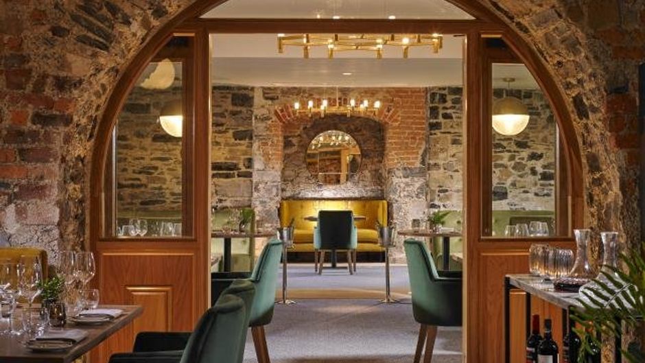 Farnham Estate Hotel Restaurant